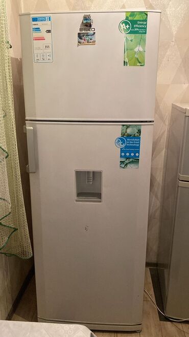 Холодильники: Холодильник Beko, Б/у, Двухкамерный, No frost, 60 * 2 * 60