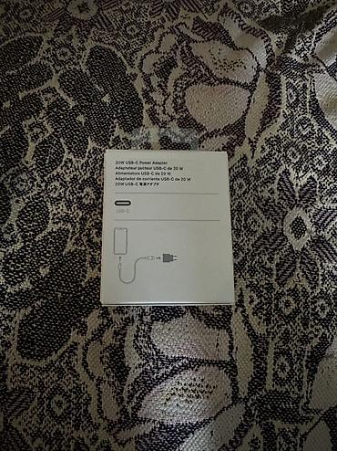irşad electronics: İrşaddan 70manata almışam az istifade olunub. Məhsul: Apple USB‑C 20W — 2
