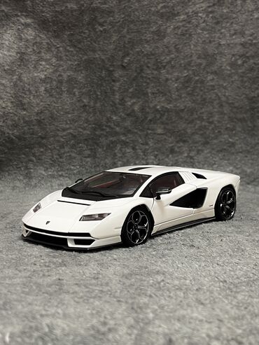 Avtomobil modelləri: Lamborghini, 2025 il, 1:24, Dəmir, Rayonlara çatdırılma, Ünvandan götürmə, Pulsuz çatdırılma — 24
