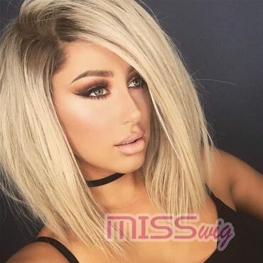 Perike i klipse: Perike
Cena 3200 din — 9