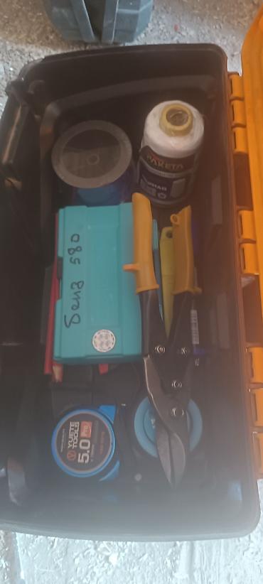 Наборы электроинструментов: Продам инструмент за всё прошу 20000 ящик подарок внутри три молоток — 9