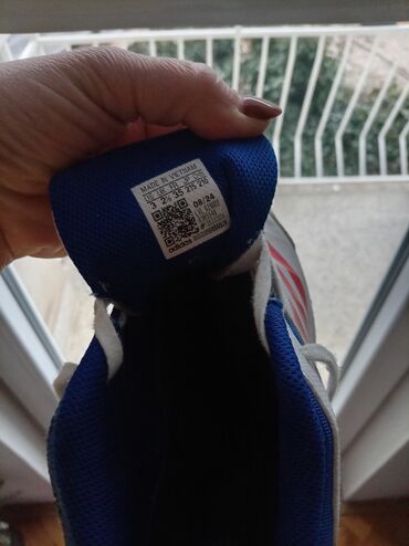 Patike: Adidas, Veličina - 35 — 5