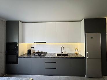Продажа коттеджей и домов: 🏡 Продаётся уютный 4-к дом в📍ж/м Ак-Ордо 2 ✨ Основные характеристики — 9