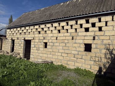 Həyət evləri və villaların satışı: 3 otaqlı, 90 kv. m, Kredit yoxdur, Orta təmir — 10