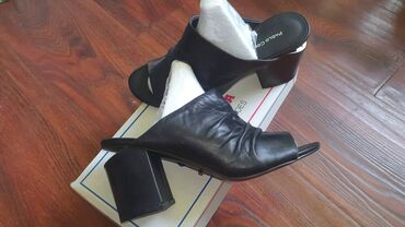 Туфли: Продам женскую обувь в очень хорошем и идеальном состоянии, размеры — 2