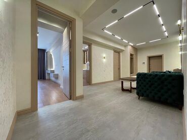 Yeni tikili: 3 otaqlı, Yeni tikili, m. 28 may, 132 kv. m — 14