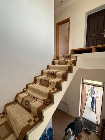 Həyət evləri və villaların satışı: Görədil 5 otaqlı, 146 kv. m, Orta təmir — 15