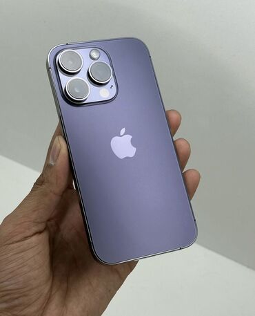Apple iPhone: IPhone 14 Pro, Б/у, 128 ГБ, Deep Purple, Зарядное устройство, Защитное стекло, Чехол, 93 %