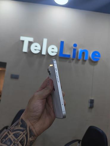 iphone zaryatka: IPhone 13, 128 GB, Ağ, Zəmanət, Simsiz şarj, Face ID — 4