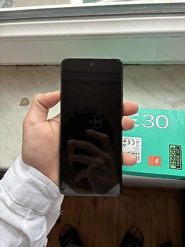 infinix note 30 vip: Infinix Note 30, 256 GB, rəng - Qara, Simsiz şarj — 1