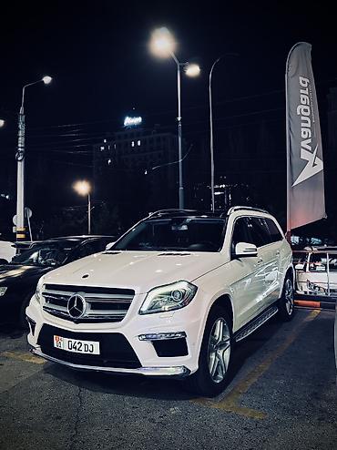 x166: Mercedes-Benz GL-Class: 2014 г., 4.7 л, Автомат, Бензин, Внедорожник — 1