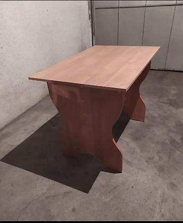 study table: Кухонный стол новый. ЛДСП-цвет ольха.
Крышка 110*70. Высота-75 — 2