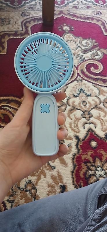 baş maşınkası: Daşınan mini ventilyator – mavi rəngdə, əl tipli model — 1