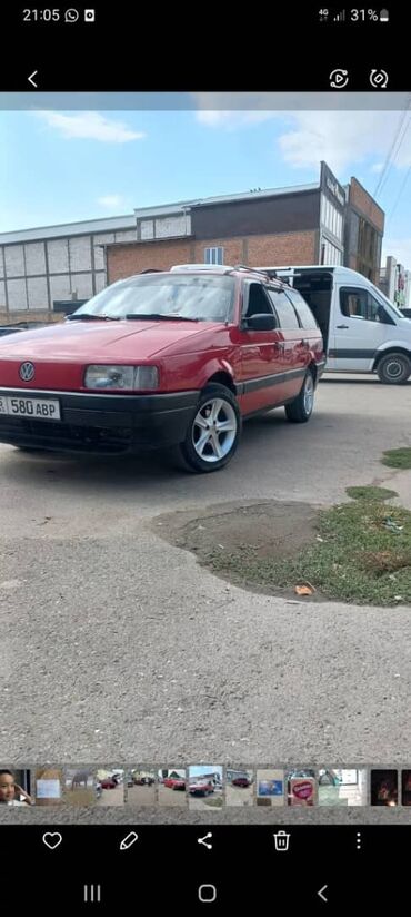 Volkswagen: Volkswagen Passat: 1989 г., 1.8 л, Механика, Бензин, Универсал