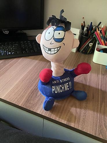 sonic oyuncaq: Antistress “Punch Me” masaüstü yumruq oyuncağı - Stolüstü stress atma — 3