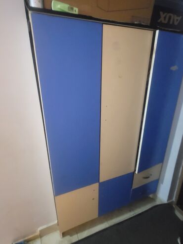 шкаф для вещей: Кийим салуучу шкаф, Колдонулган, Түз, ЛДСП