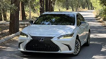 lexus: Lexus ES: 2021 г., 2.5 л, Вариатор, Гибрид, Седан — 1