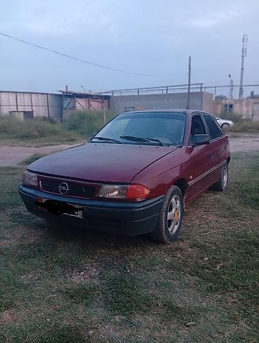 honda fit 2016: Opel Astra: 1992 г., Хэтчбэк — 6
