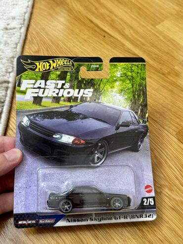 требуются модели для наращивания ресниц: Hot Wheels Premium – Fast & Furious seriyasından Nissan Skyline