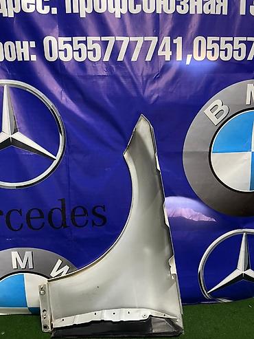 w204: Крыло Переднее правое Mercedes-Benz, 2012 г., Б/у, Оригинал — 2