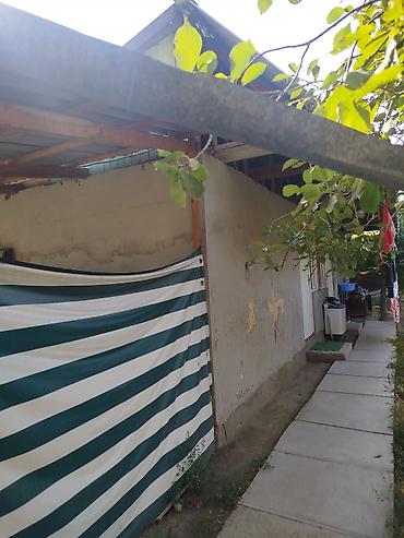 Продажа коттеджей и домов: Продаётся дом, район Бакай-ата, тёплый, вода удобства внутри — 13