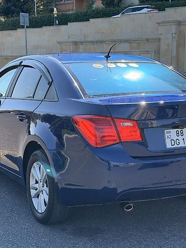 Chevrolet: Avtomobil cruze 1.8 rəsmi servis avtomobilidi yəni azərbaycandan — 10