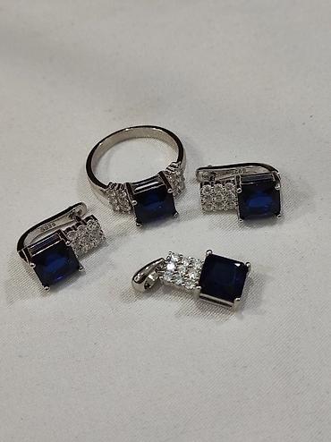 Серебряные наборы украшений: Серебряный Набор с камнями Сапфир Серебро 925 пробы Размеры имеются — 6