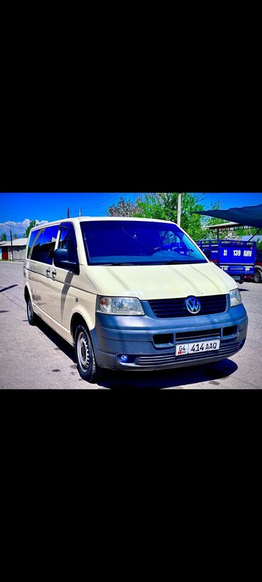 Volkswagen: Volkswagen Caravelle: 2008 г., 2.5 л, Механика, Дизель, Минивэн