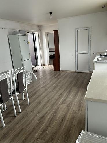 Квартиры: 65 м², С мебелью частично — 8