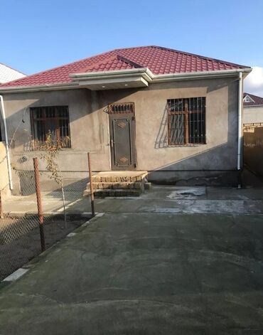 sarayda kiraye: 80 kv. m, 3 otaqlı, Qaz, İşıq, Su