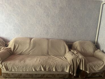 диван спалный ош: Угловой диван, цвет - Бежевый, Б/у