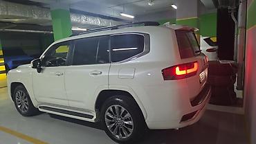 Toyota: Toyota Land Cruiser: 2024 г., 3.5 л, Автомат, Бензин, Внедорожник — 7