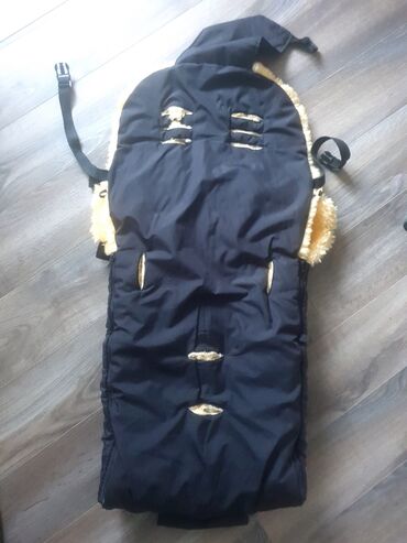 Kolica za bebe: Topla zimska navlaka/``footmuff’’ za kolica sa postavom od prirodne — 8