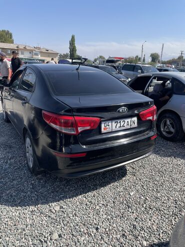 домкрат киа: Kia Rio: 2015 г., 1.4 л, Автомат, Бензин, Седан