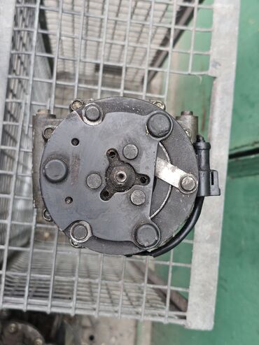 Компрессоры для авто: Компрессор Ford 2002 г., Б/у, Оригинал, Германия — 8