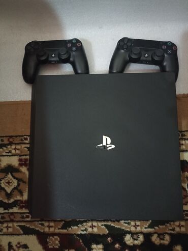 сони плестей: PS 4 pro 1 тб.версия 3.в комплекте 2 🕹️ цена 25000 писать в личку