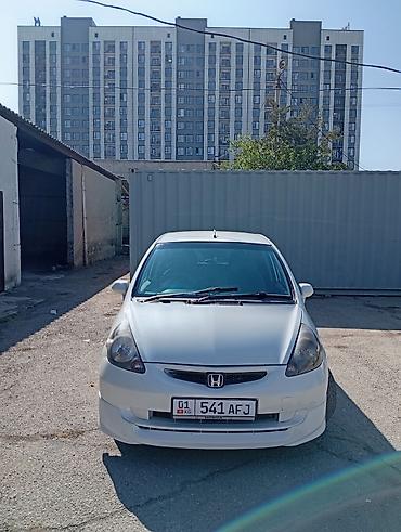 Honda Fit: 2004 г., 1.3 л, Бензин, Хэтчбэк