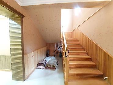 Həyət evi alıram: Obyekt: 3 mərtəbəli müstəqil villa - Memarlıq: Klassik üslubda fasad — 15