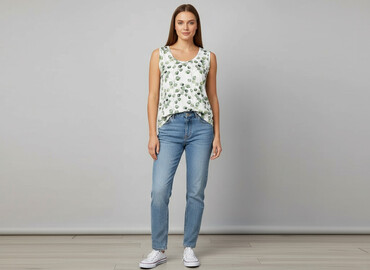 różowe t shirty oversize: Футболка жіноча, розмір L