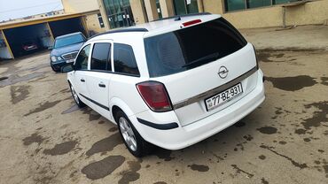 Opel: Opel Astra: 1.3 l | 2005 il 295000 km Universal — 6