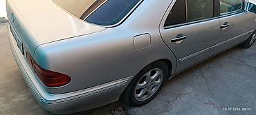Продажа авто: Mercedes-Benz E-Class: 1996 г., 3.2 л, Автомат, Газ, Седан — 4