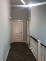 Uzunmüddətli kirayə evlər: 100 kv. m, 3 otaqlı, İnternet, Qaz, İşıq — 24