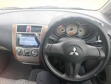 Mitsubishi: Mitsubishi Colt: 2006 г., 1.3 л, Автомат, Бензин — 19
