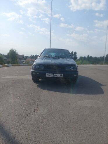 авто токмок: Volkswagen Golf: 1996 г., 1.8 л, Механика, Бензин, Хетчбек