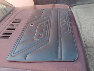 Auto delovi: Tapacirung levih vrata Lada 21213,21214 Niva br.1. Polovan očuvan, kao — 4