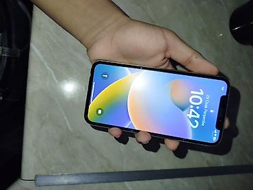 Apple iPhone: IPhone X, 256 GB, Gümüşü — 8