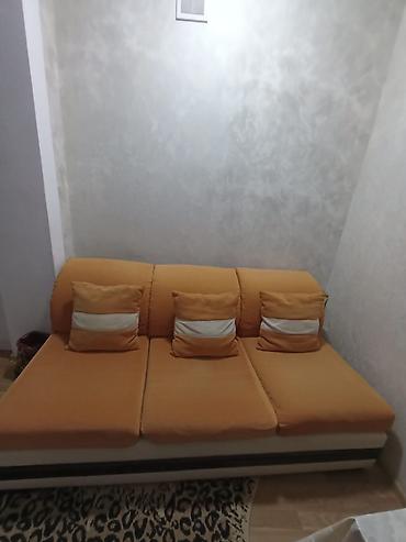 divanlar 2 el: Künc divan satılır normal veziyyetde.bazasız.Şekilde iki ayrı parçadı — 2