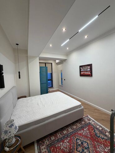 Продажа квартир: 3 комнаты, 92 м², Элитка, 10 этаж, Дизайнерский ремонт — 1