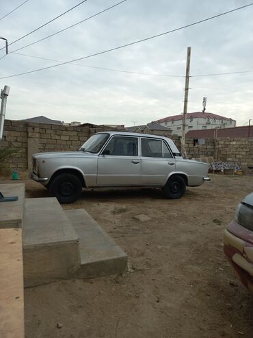 06 maşını: VAZ (LADA) 2101: 1.6 l | 1974 il