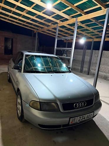 салон машины: Audi A4: 1995 г., 1.8 л, Бензин, Седан — 2